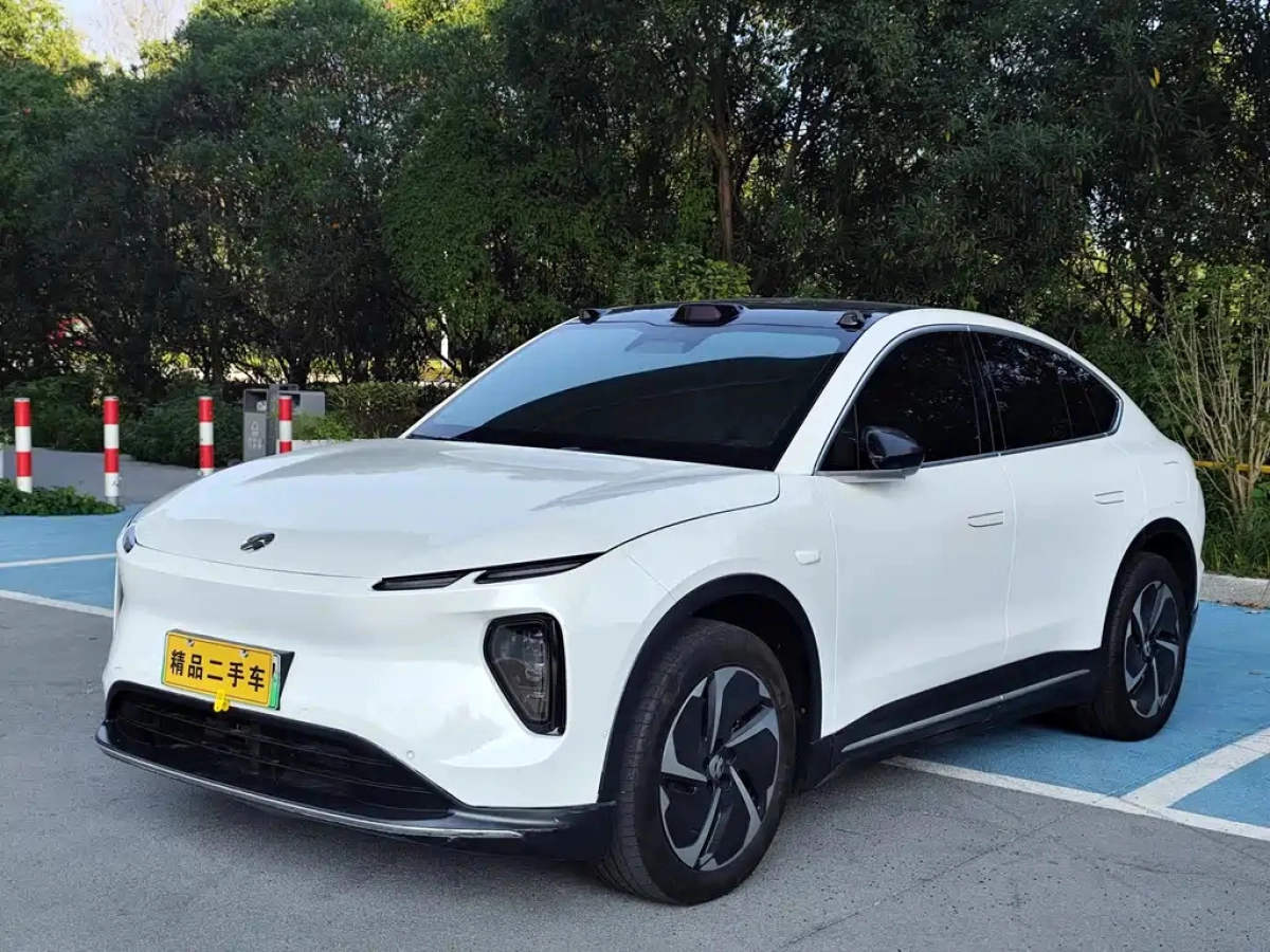 NIO EC6