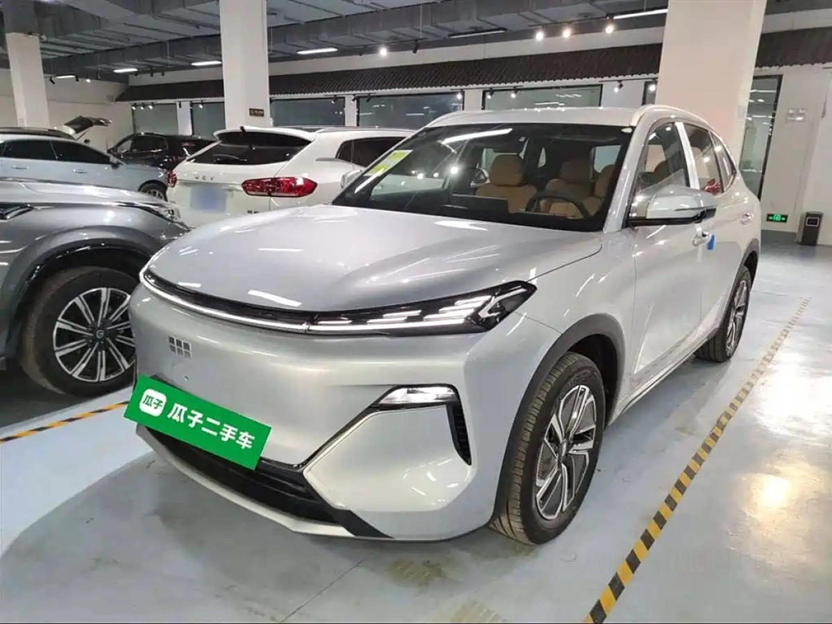 GEELY GALAXY GALAXY STARSHIP 7 EM-I  2025