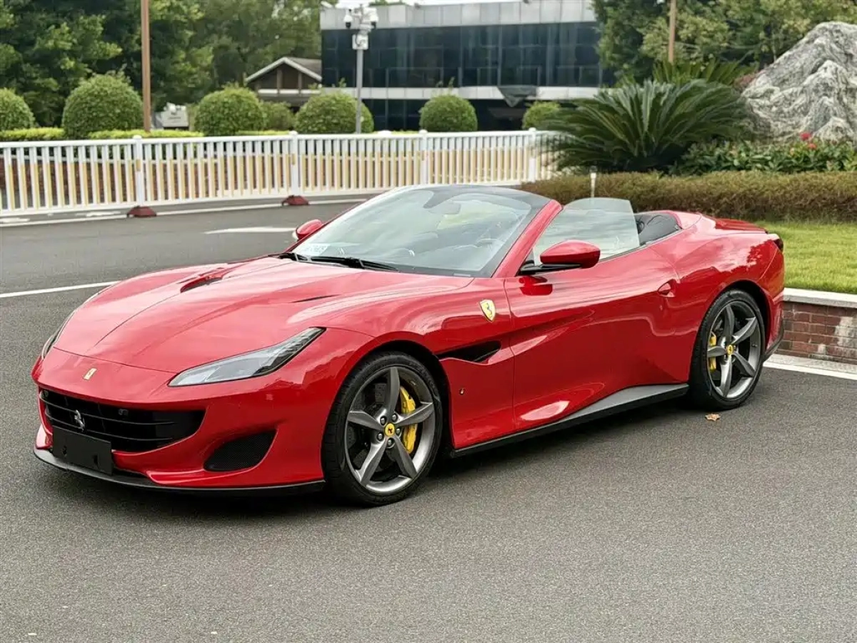 FERRARI PORTOFINO
