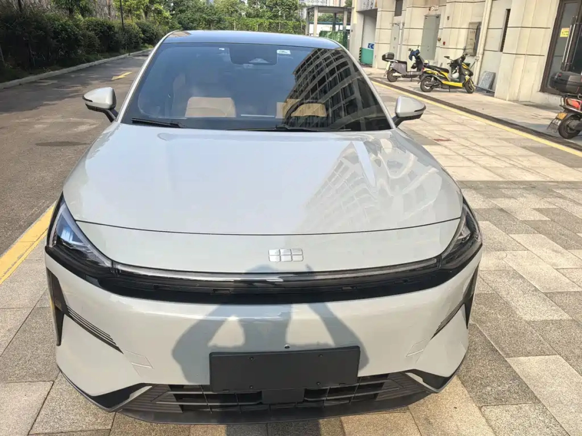 GEELY GALAXY GALAXY L6