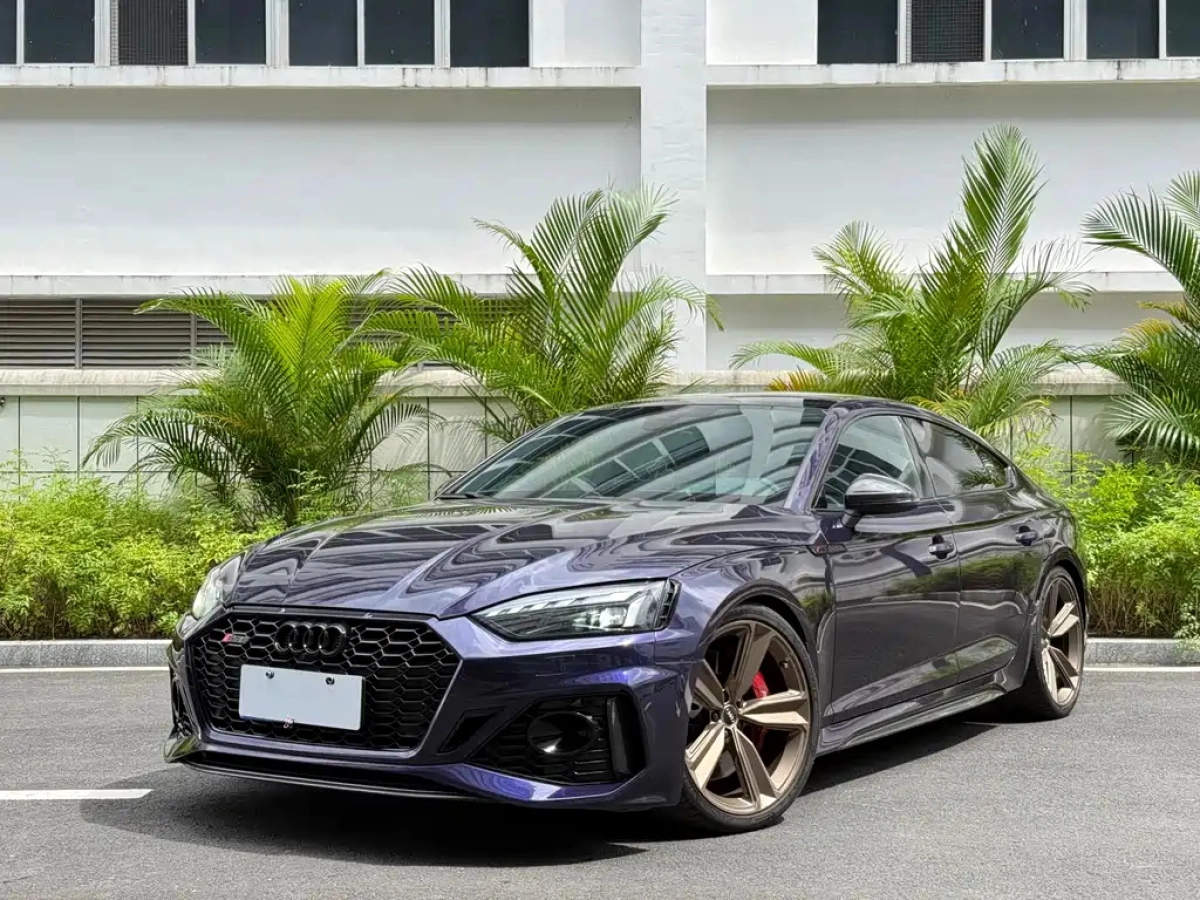 AUDI RS 5  2023