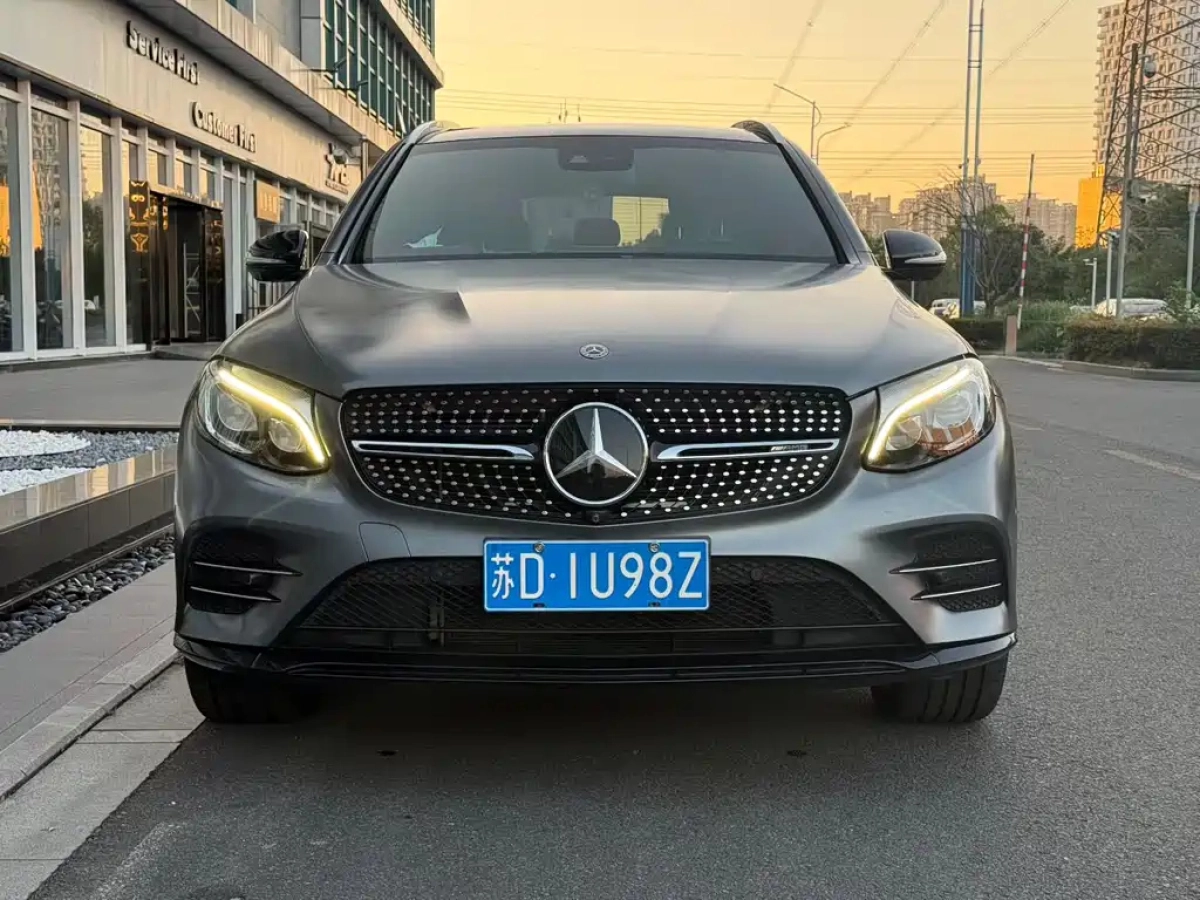 MERCEDES BENZ GLC AMG