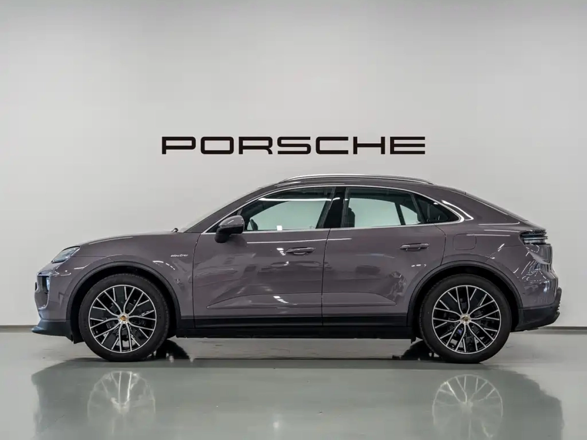 PORSCHE MACAN NEW ENERGY