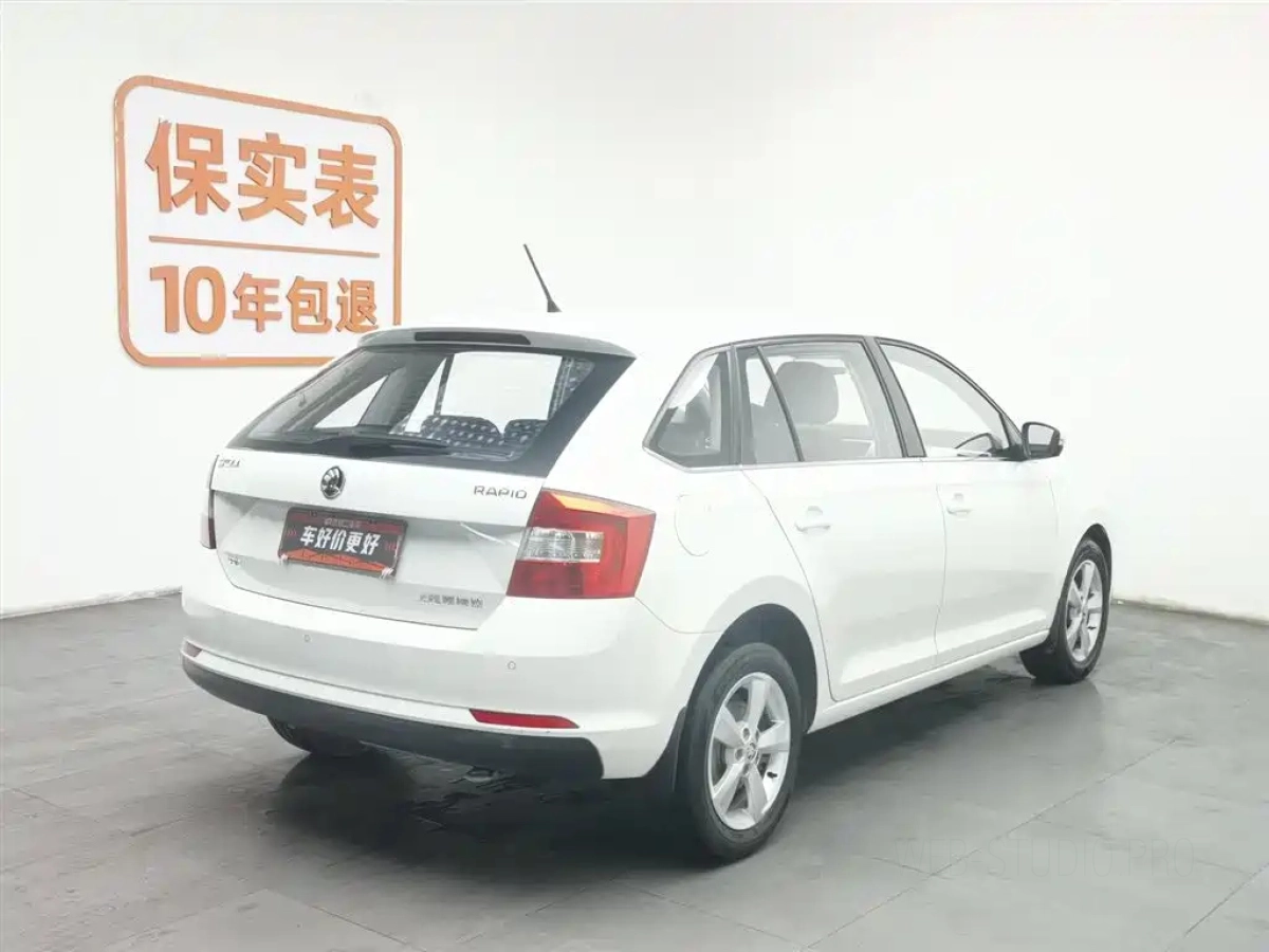 SKODA RAPID SPACEBACK