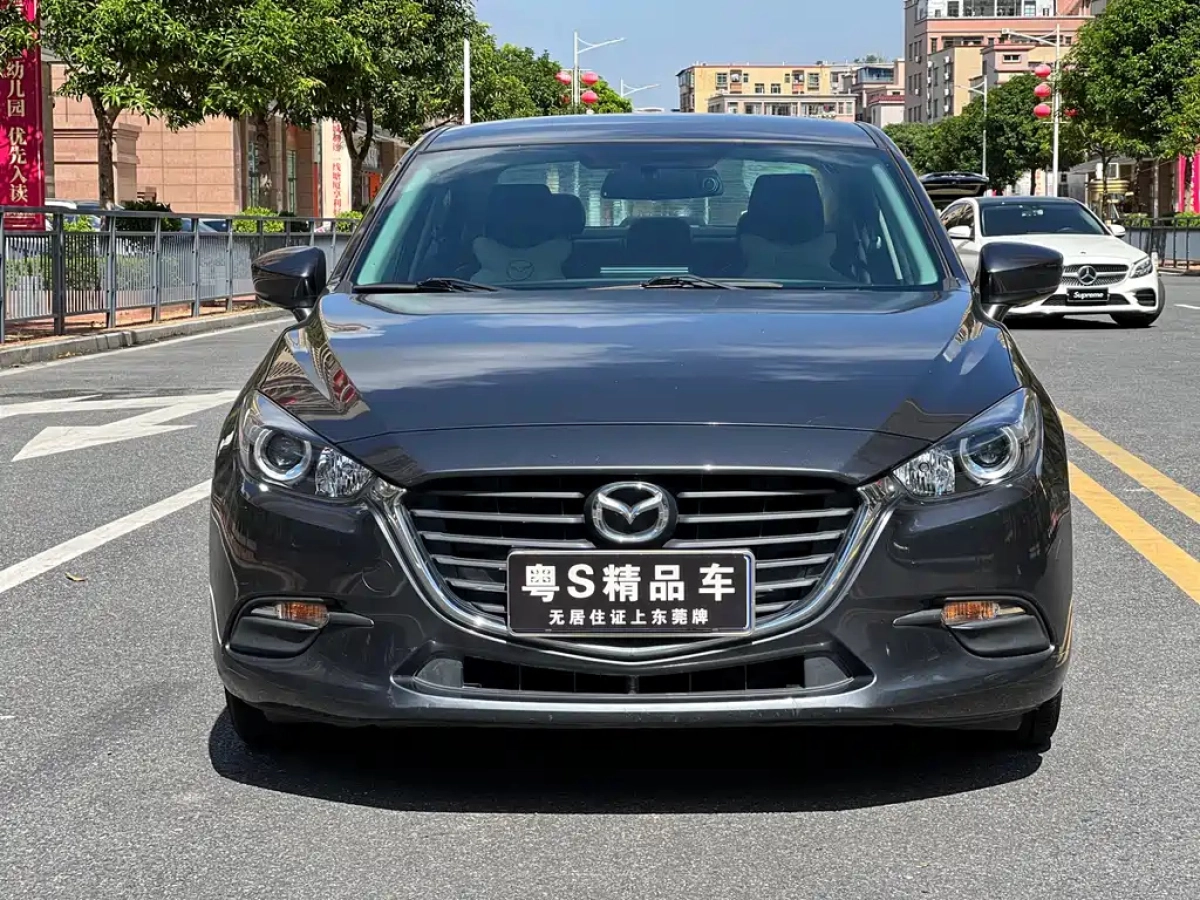MAZDA 3 AXELA
