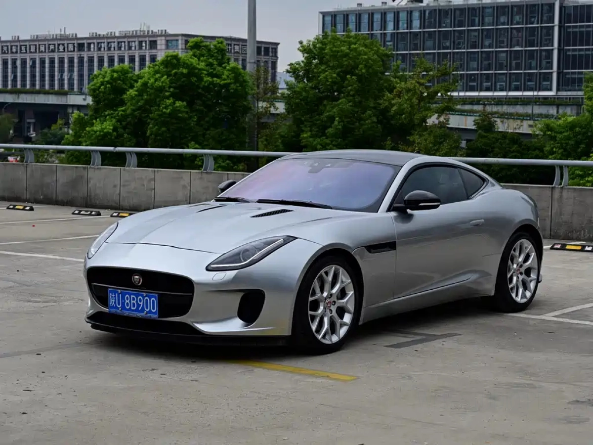 JAGUAR F-TYPE  2019