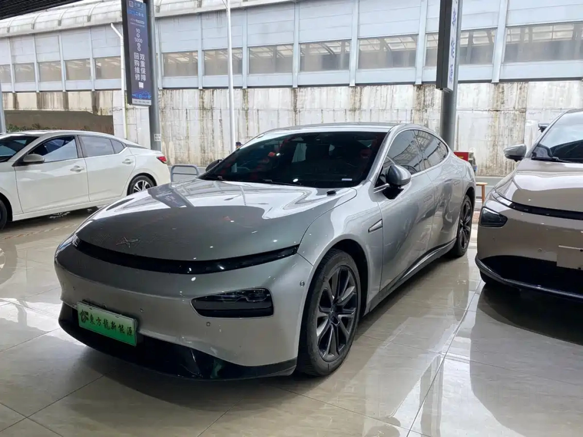 XPENG MOTORS P7  2021