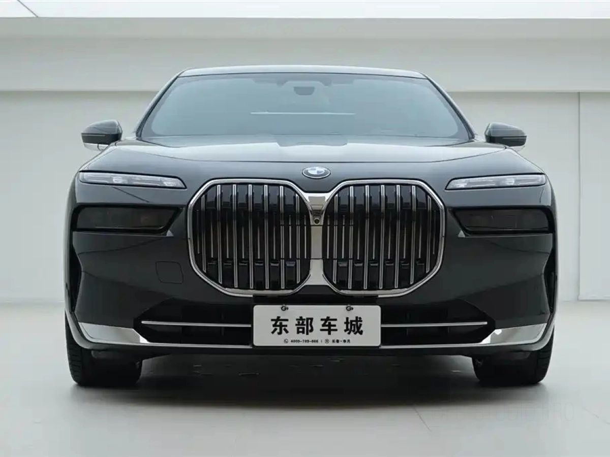 BMW 7-SERIES