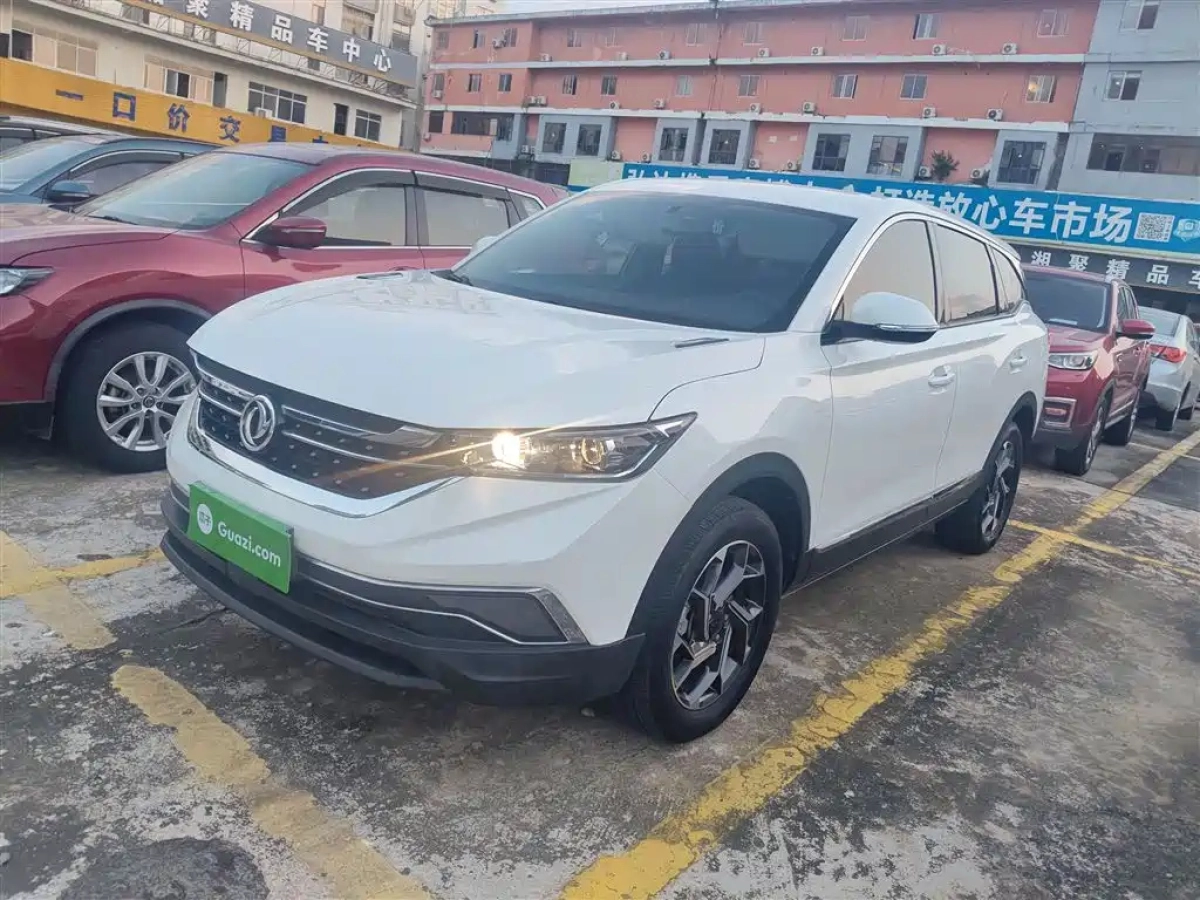 DONGFENG AX7