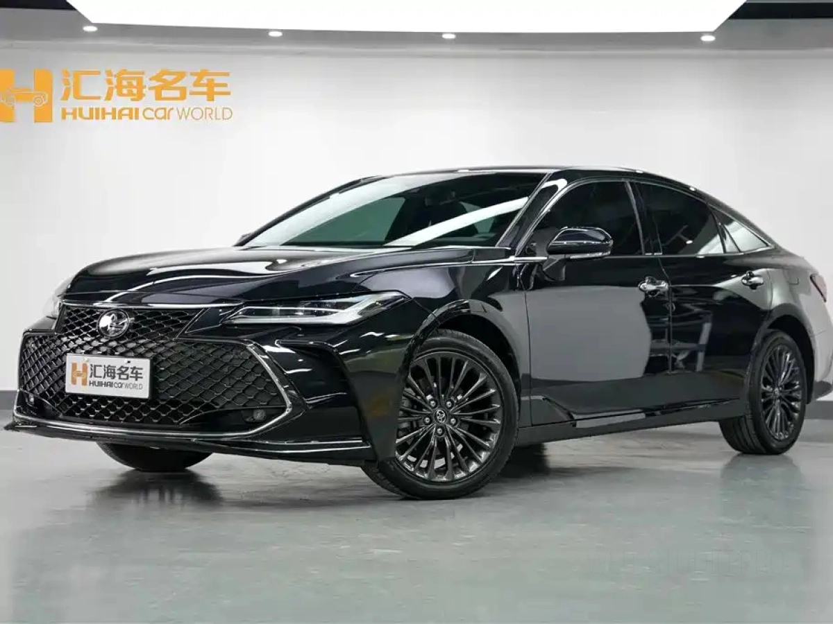 TOYOTA AVALON  2024