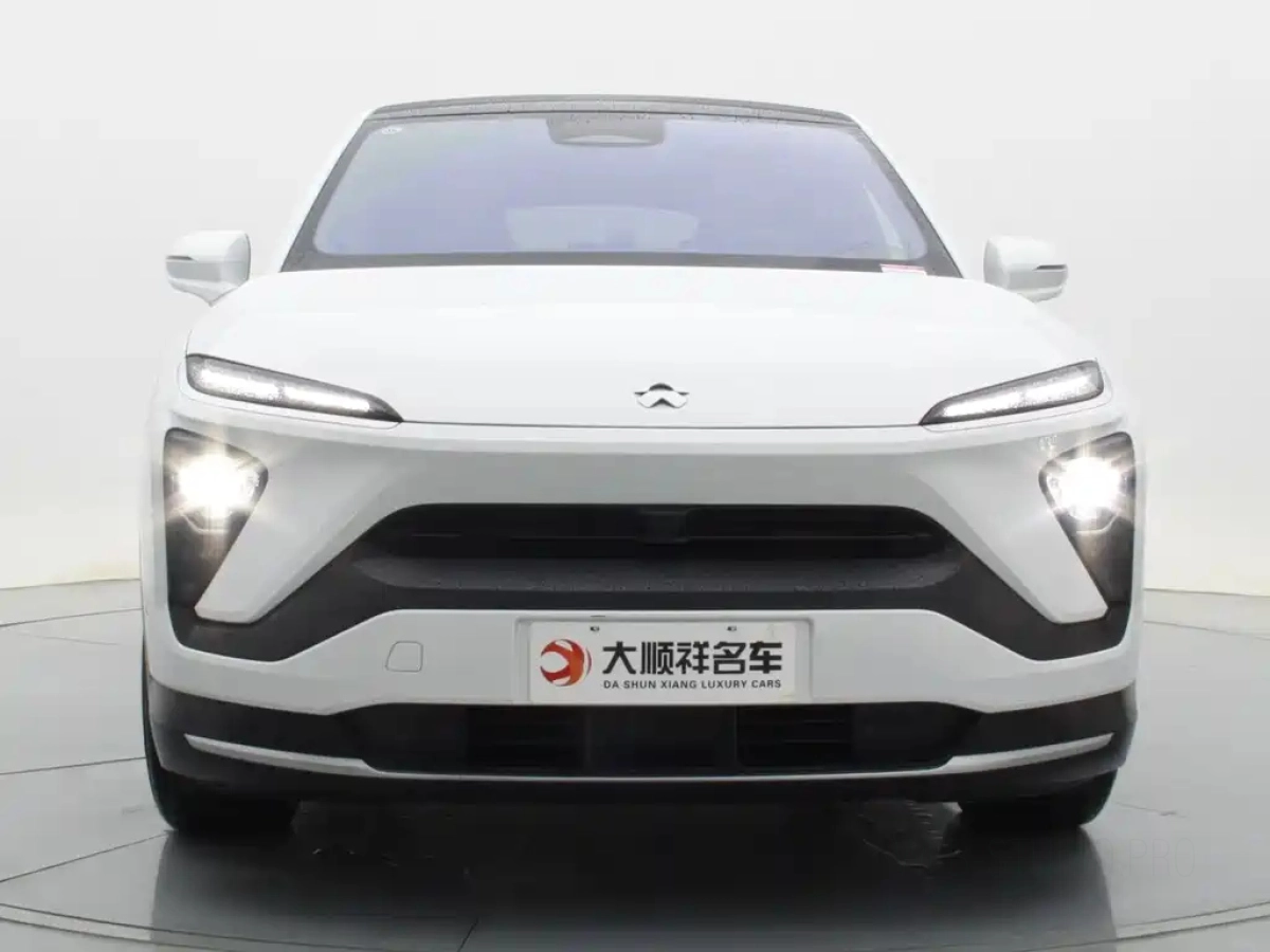 NIO EC6