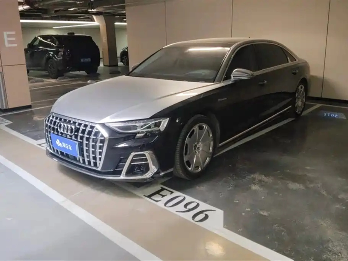 AUDI A8