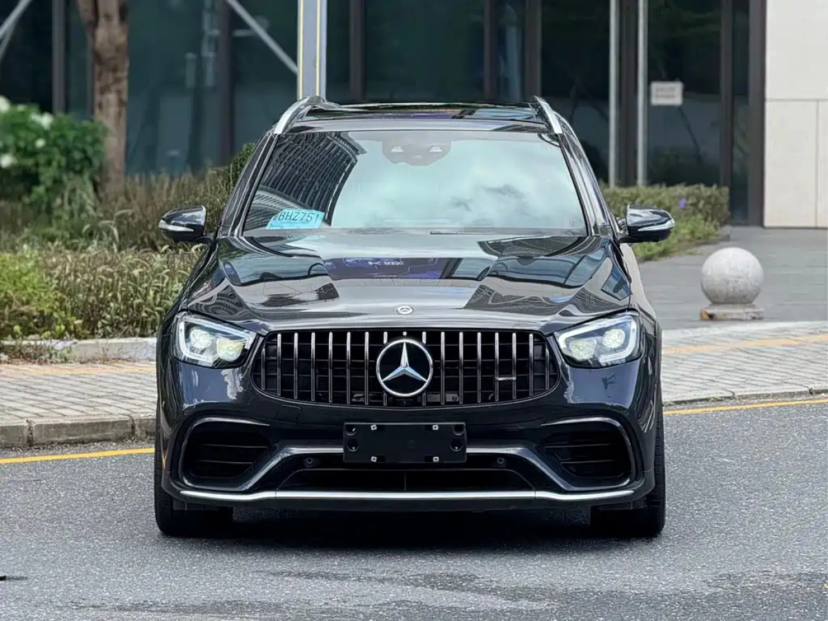 MERCEDES BENZ GLC AMG