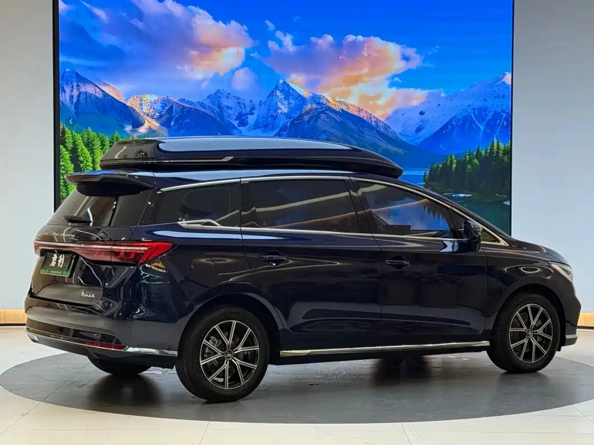 BYD SONG MAX NEW ENERGY