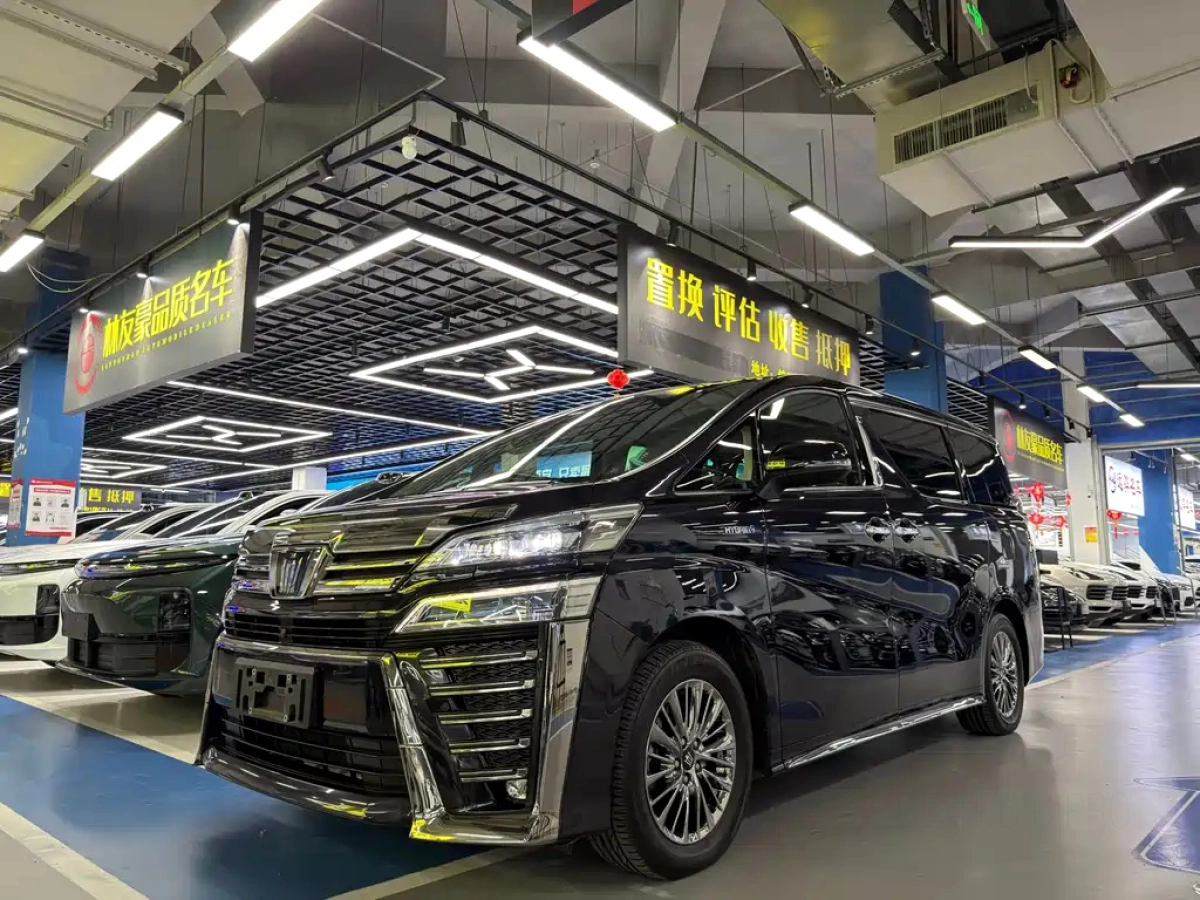 TOYOTA VELLFIRE  2021