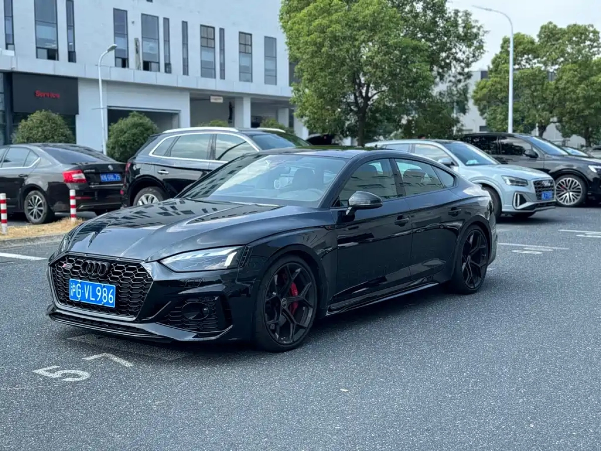AUDI RS 5  2024