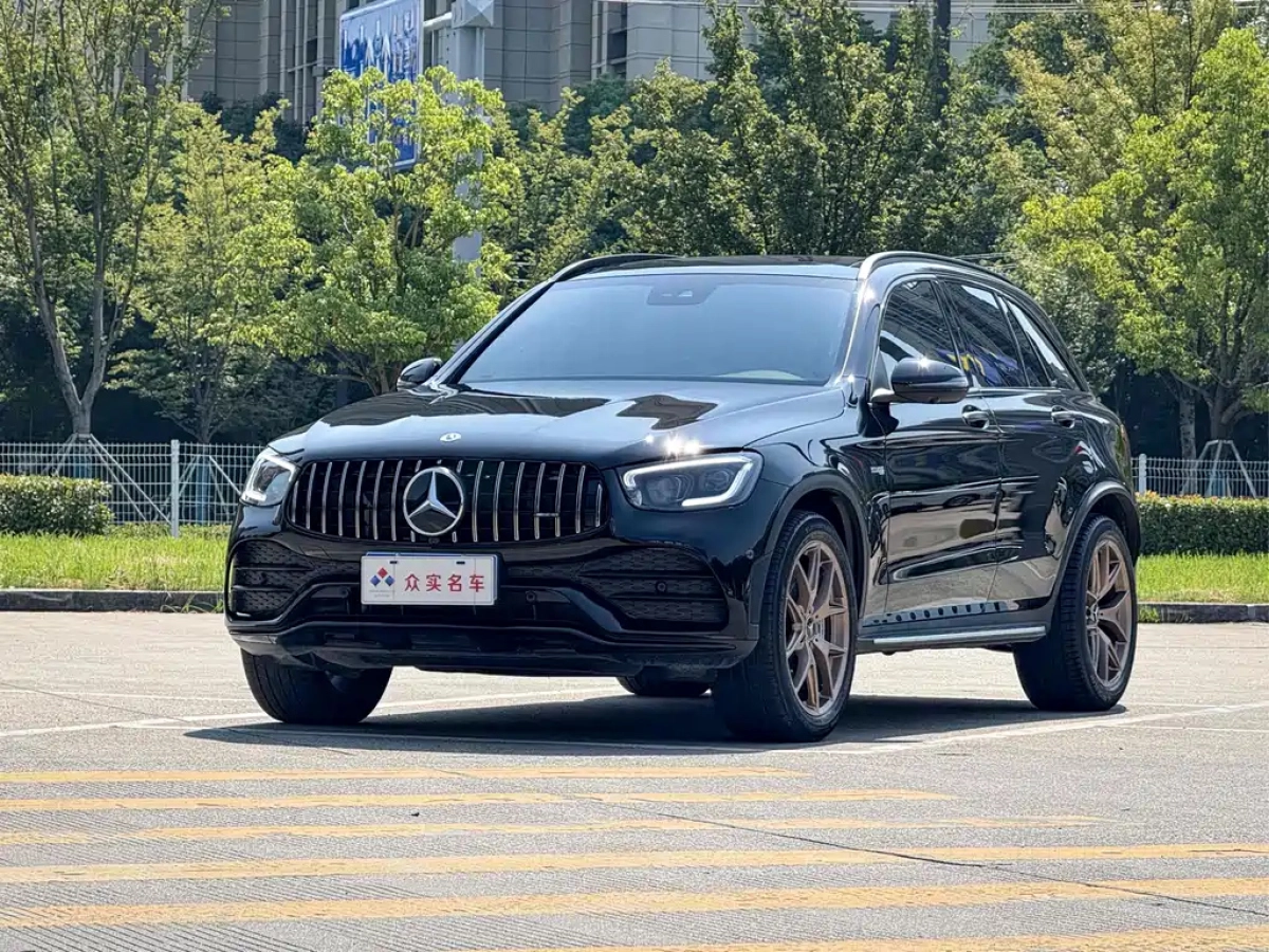 MERCEDES BENZ GLC AMG  2022