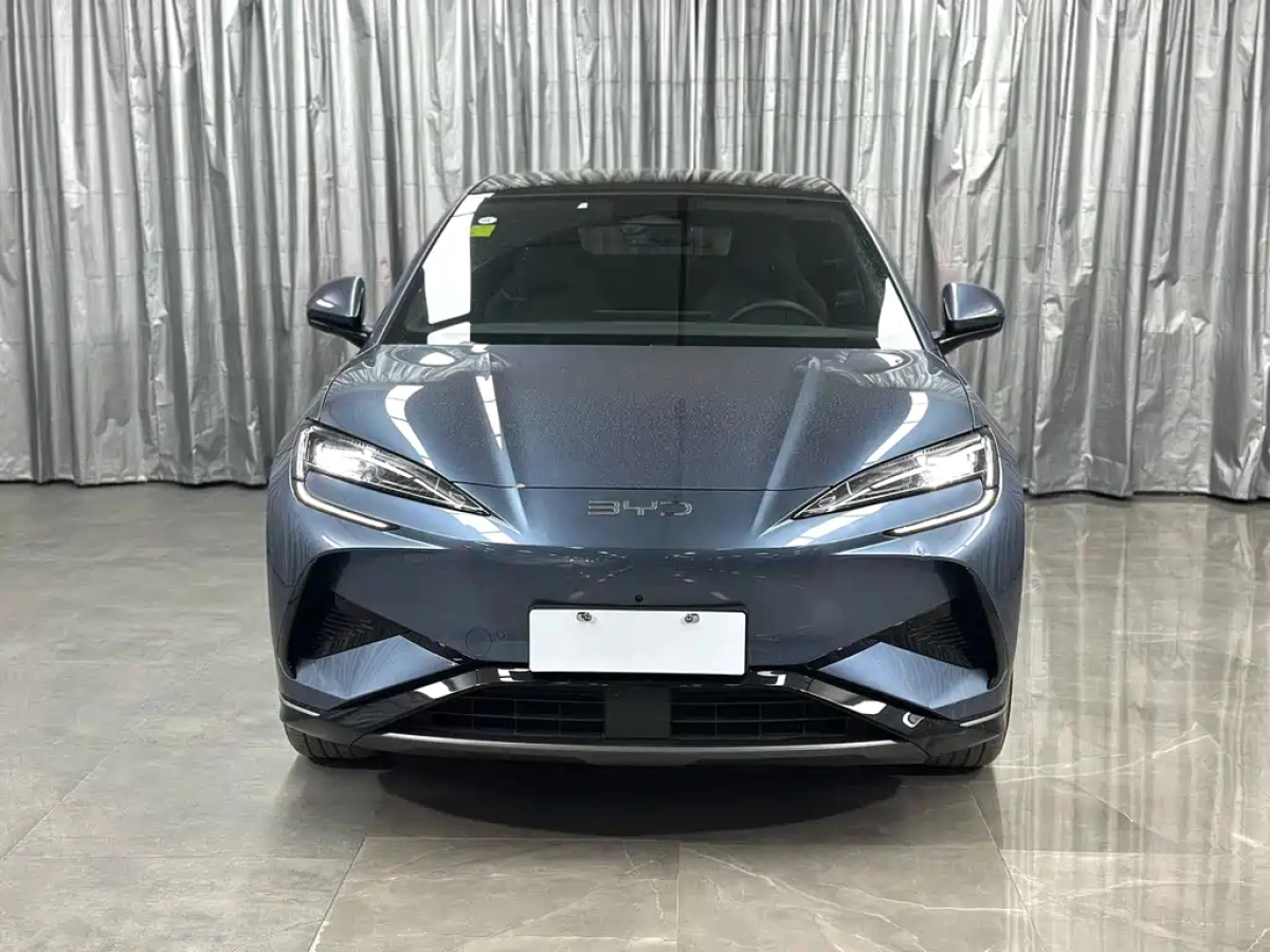 BYD SEALION 07 EV