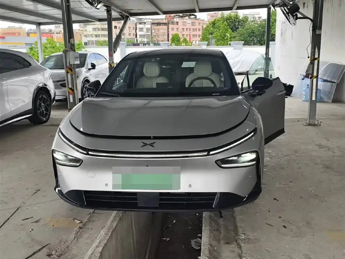 XPENG MOTORS P7+
