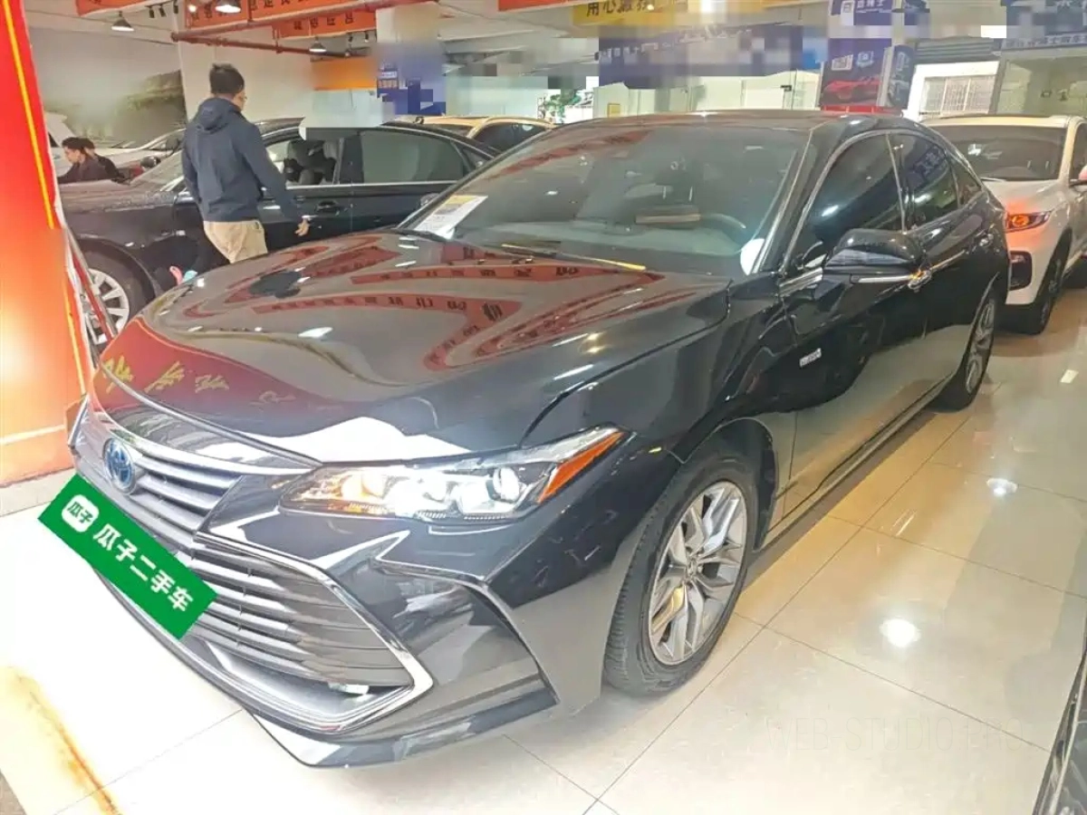 TOYOTA AVALON