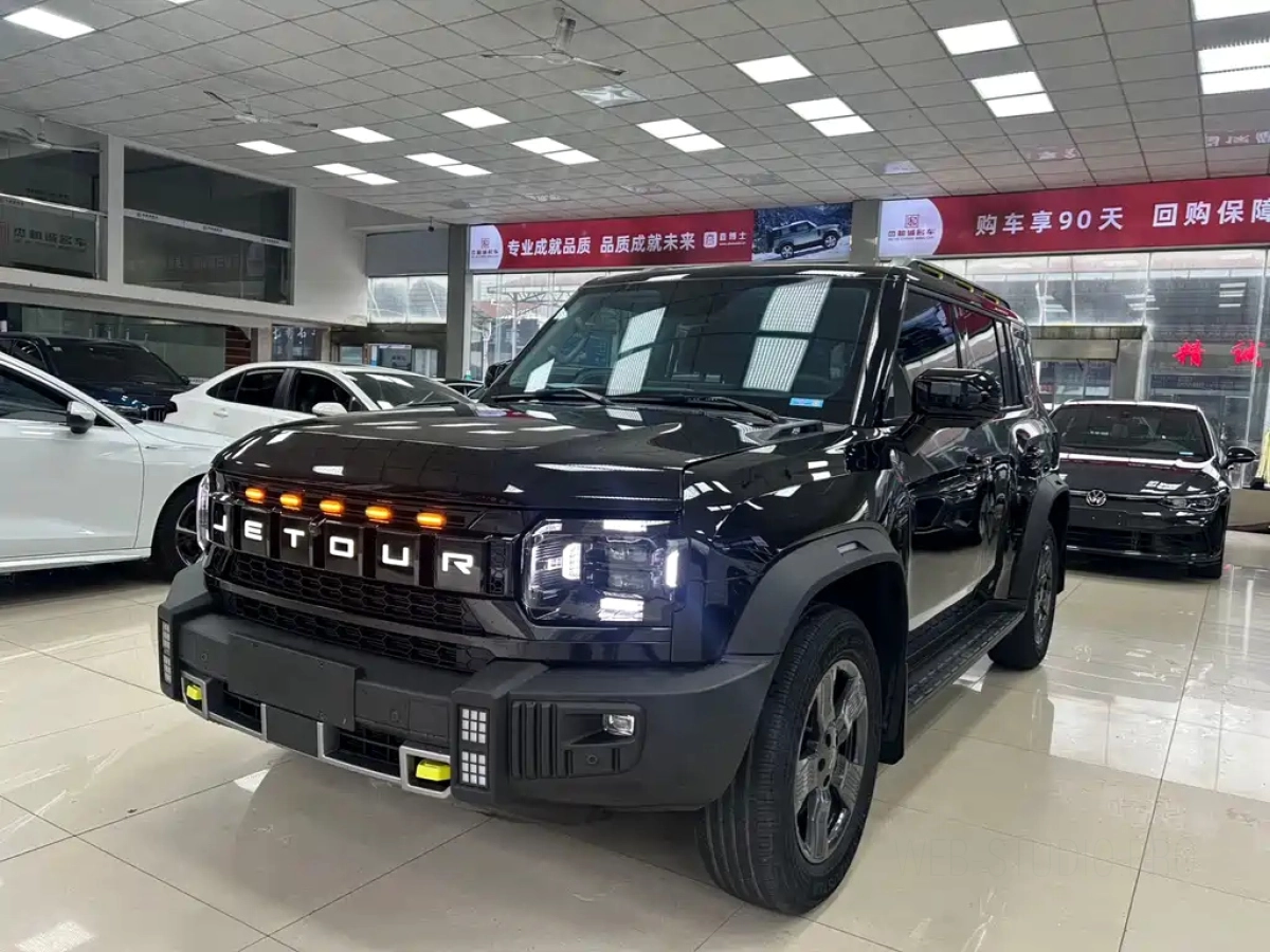 JETOUR TRAVELLER  T2