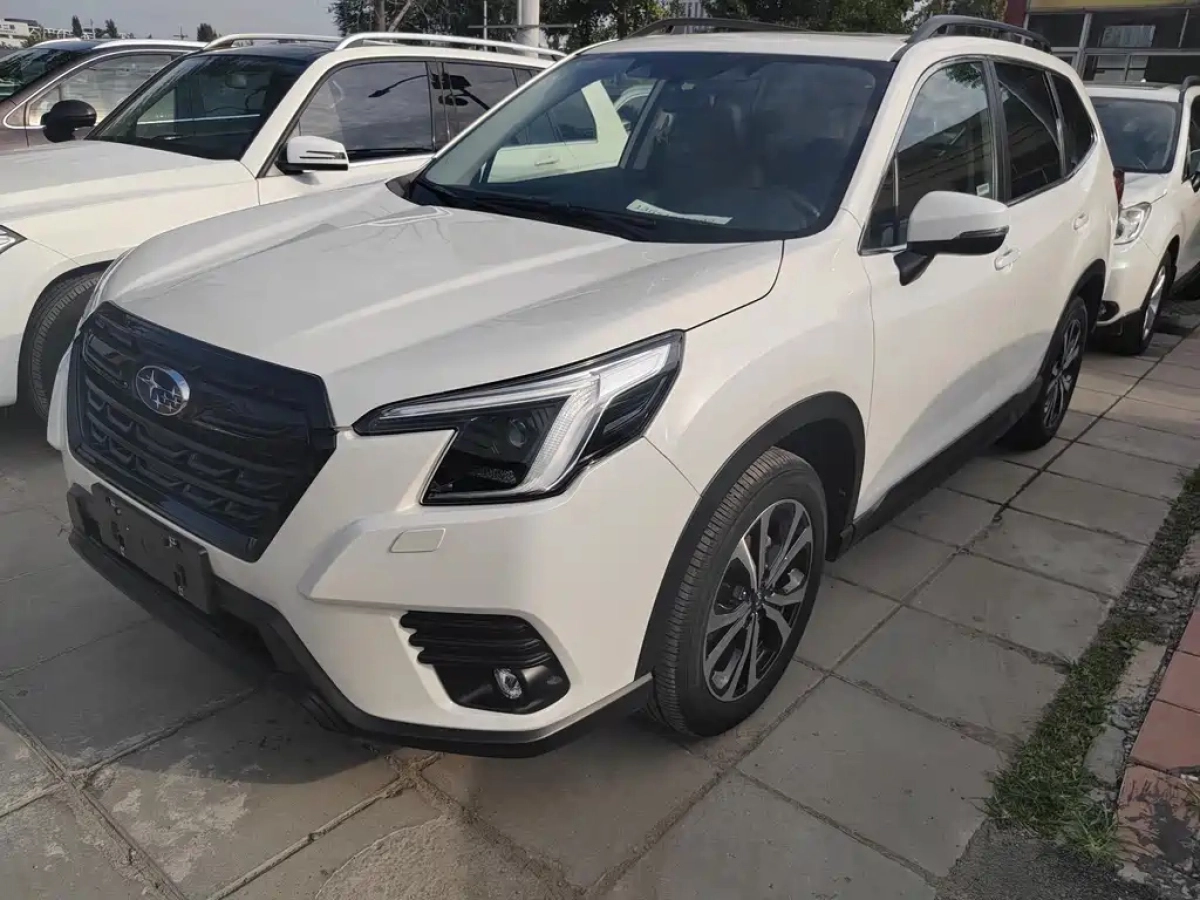 SUBARU FORESTER  2023