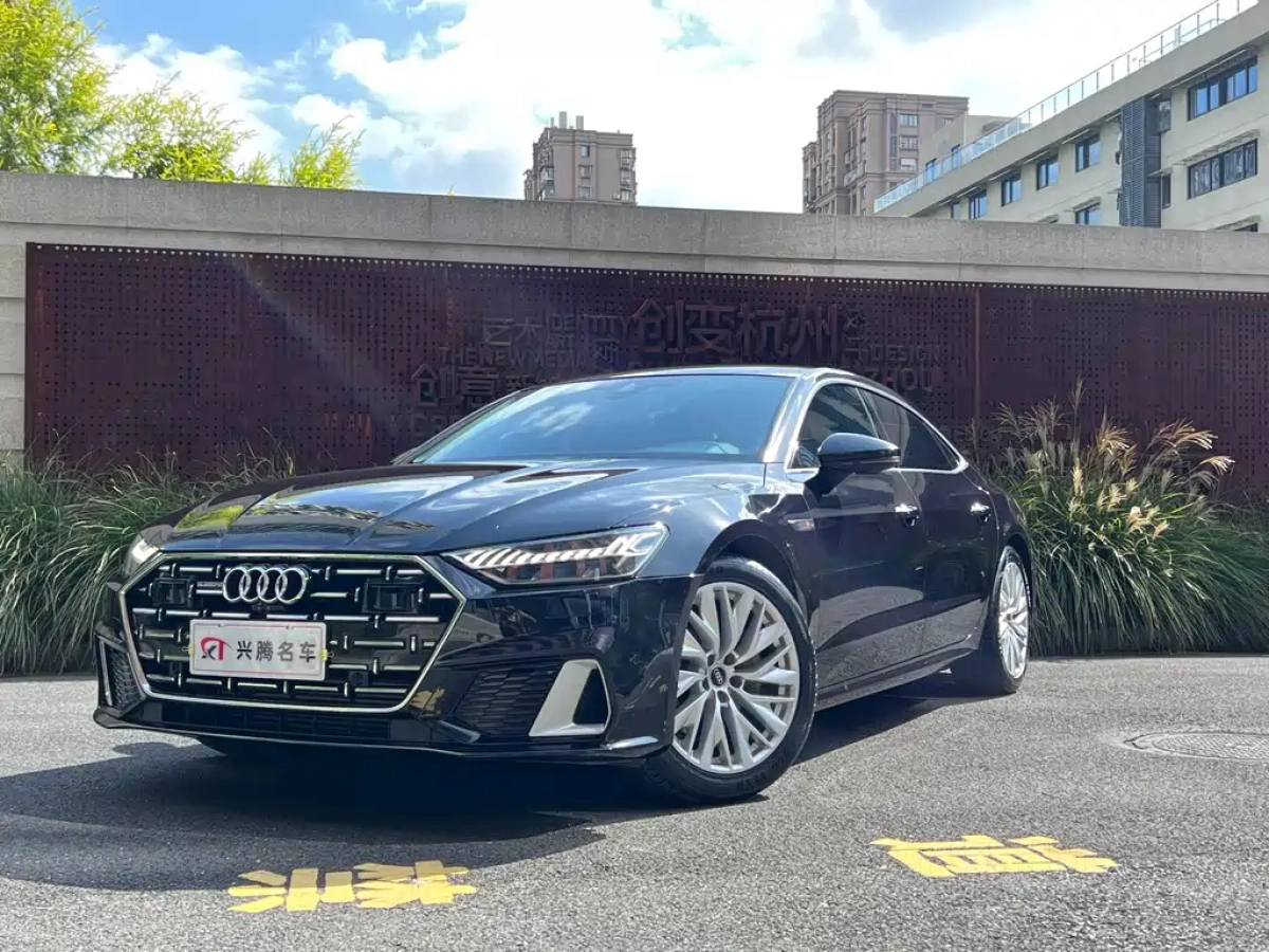 AUDI A7L