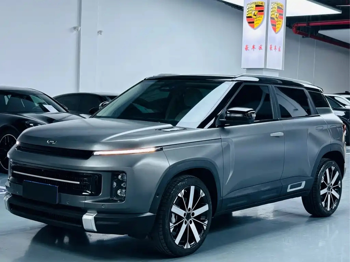 GEELY AUTO ICON  2024