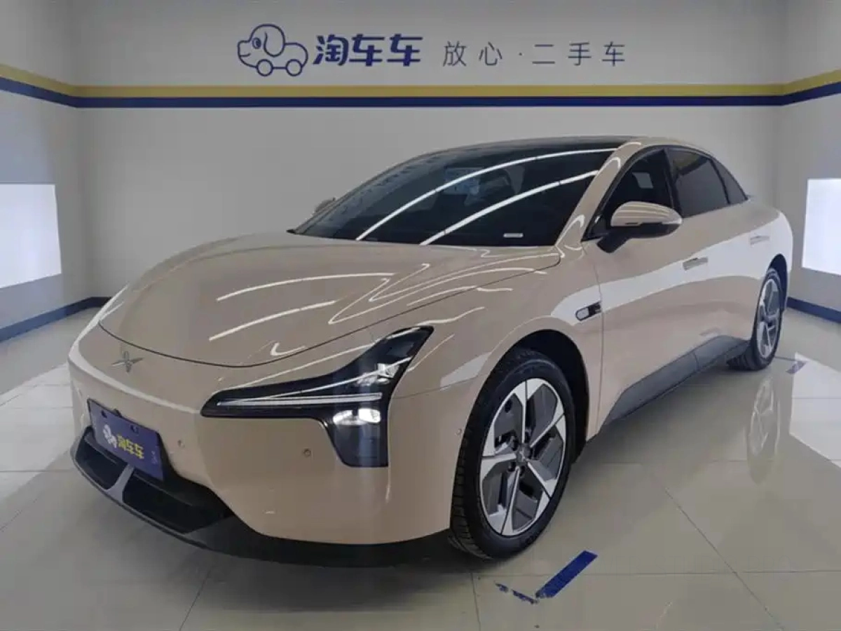 XPENG MOTORS MONA M03