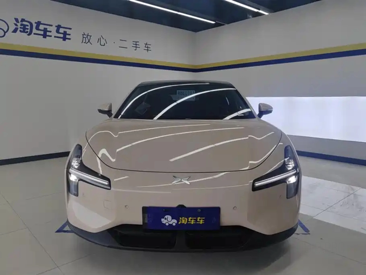 XPENG MOTORS MONA M03