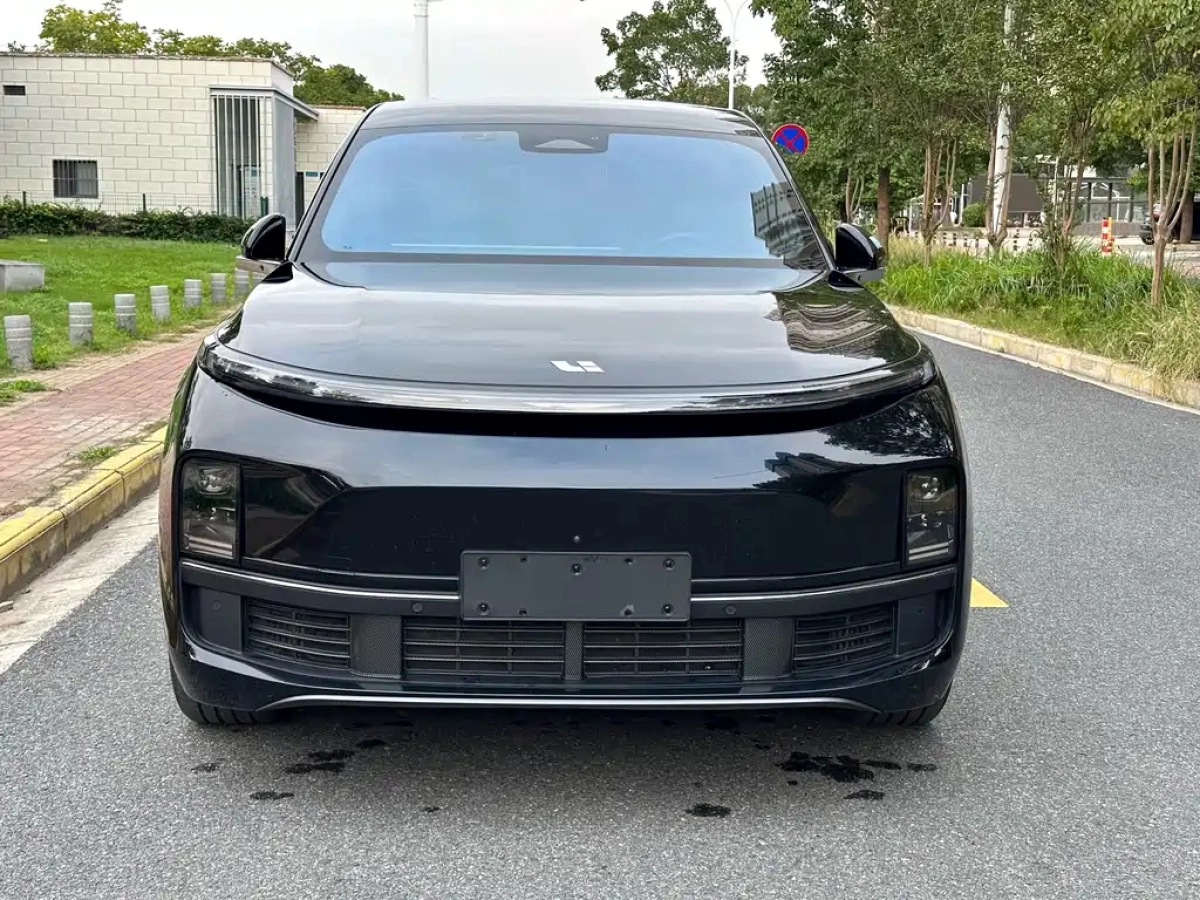 LI AUTO L8