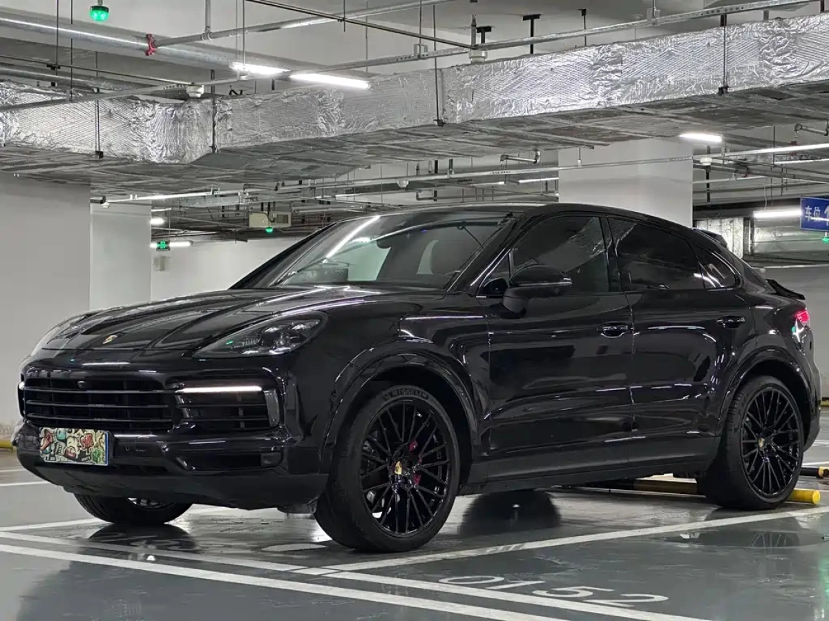 PORSCHE CAYENNE