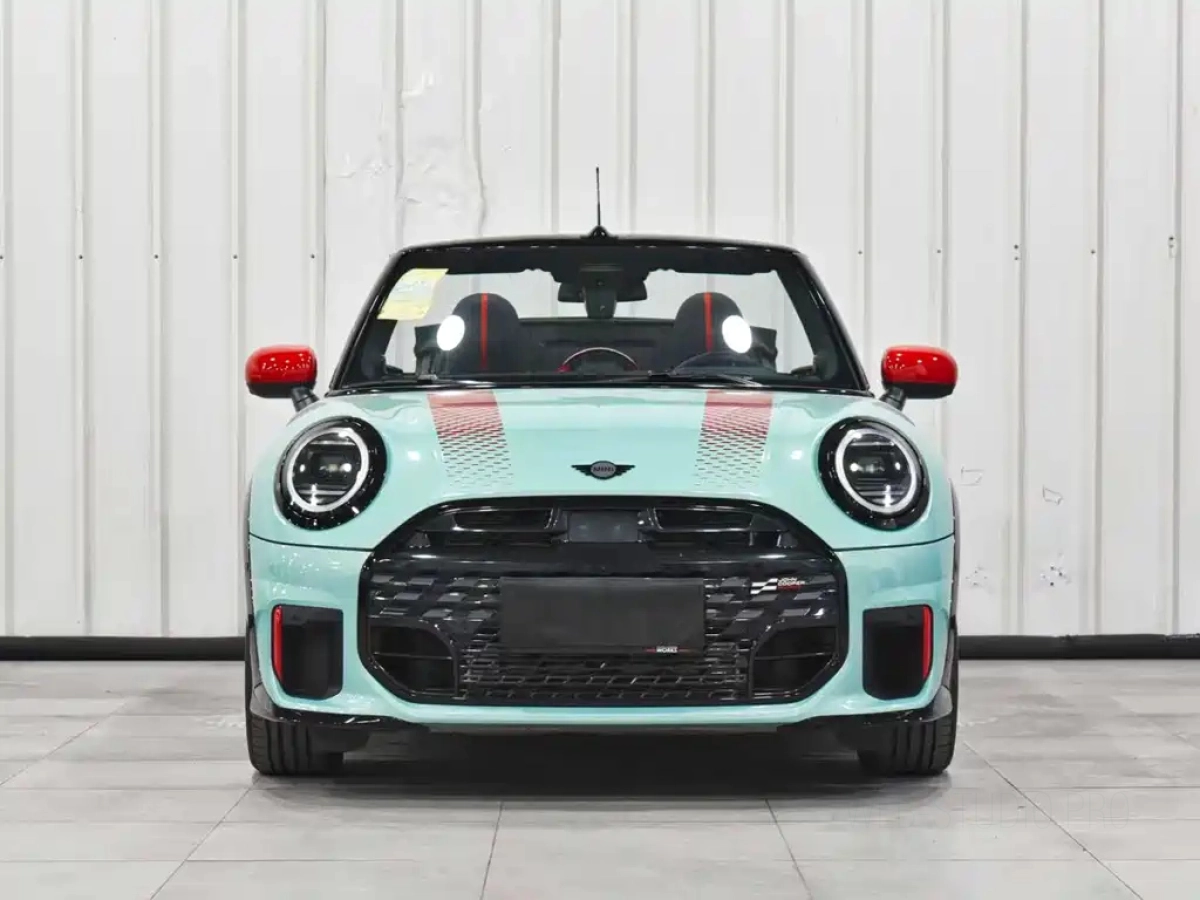 MINI JCW