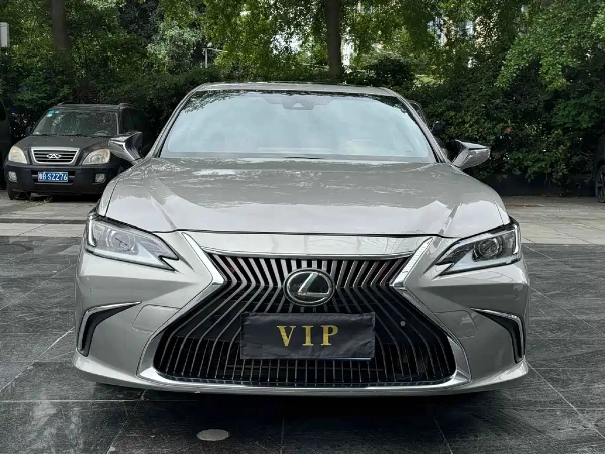 LEXUS ES  2021