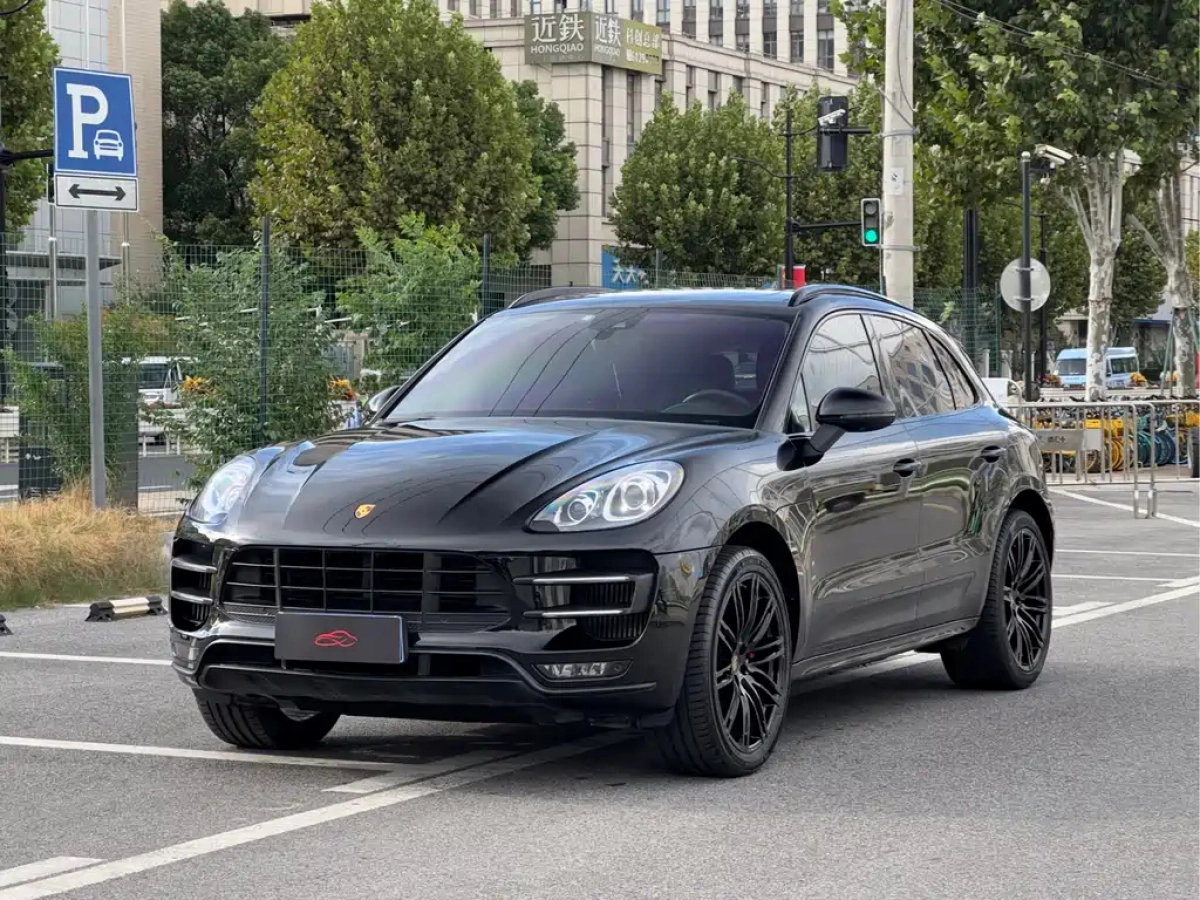 PORSCHE MACAN  2020