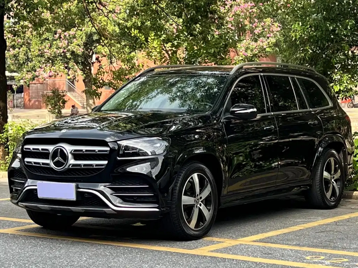 MERCEDES BENZ GLS