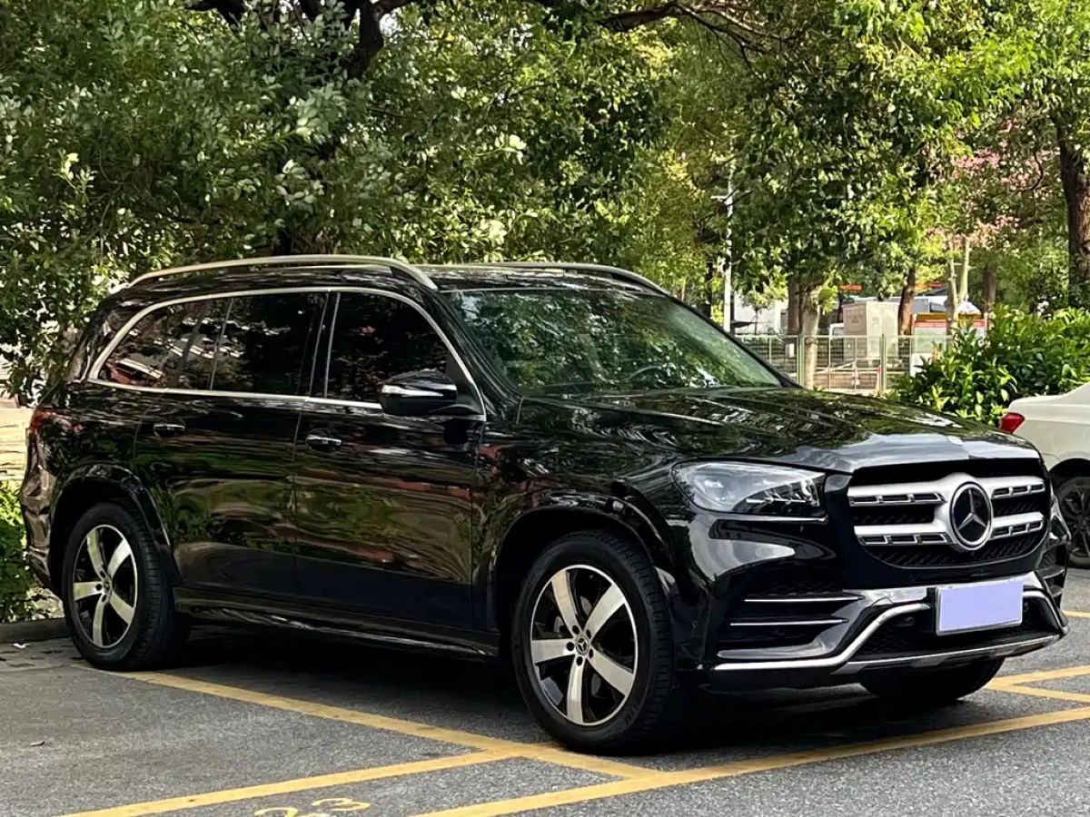 MERCEDES BENZ GLS