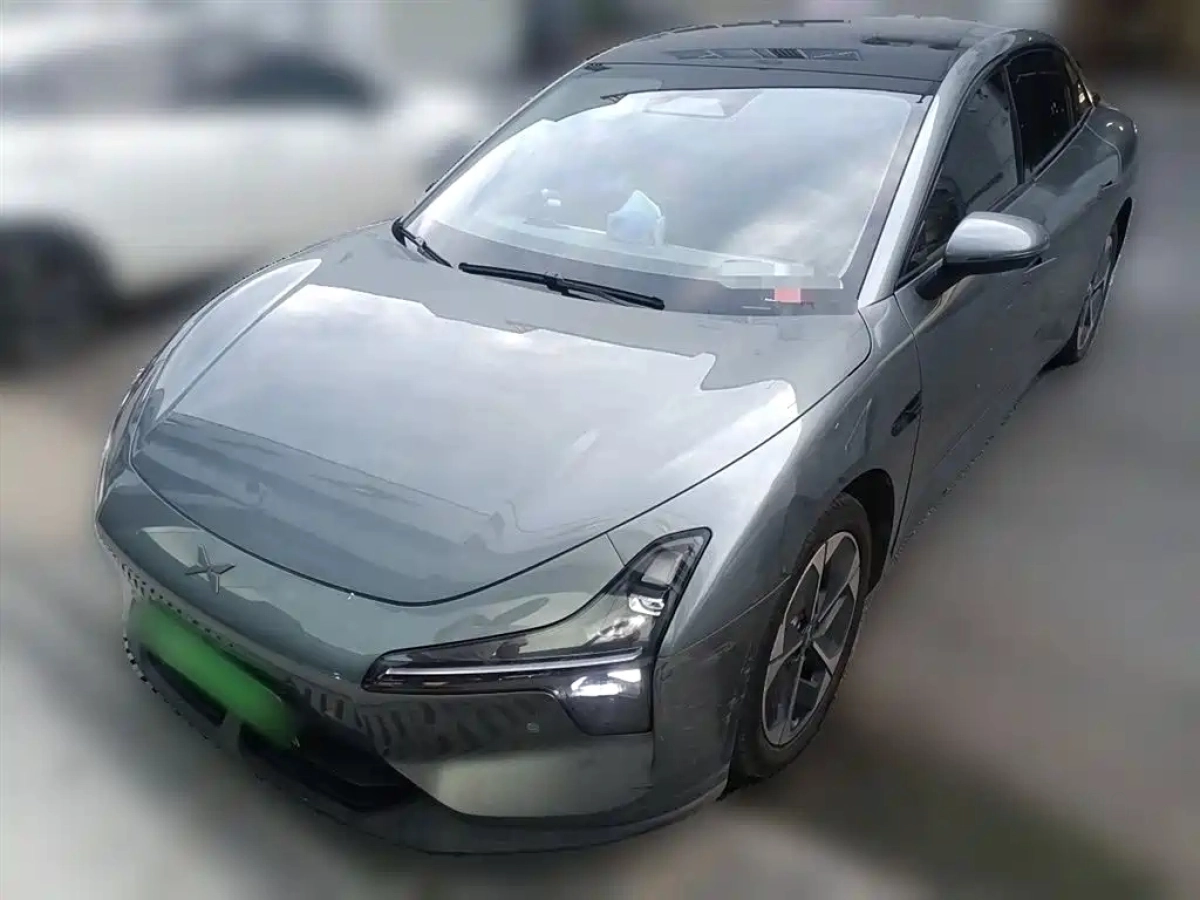 XPENG MOTORS MONA M03