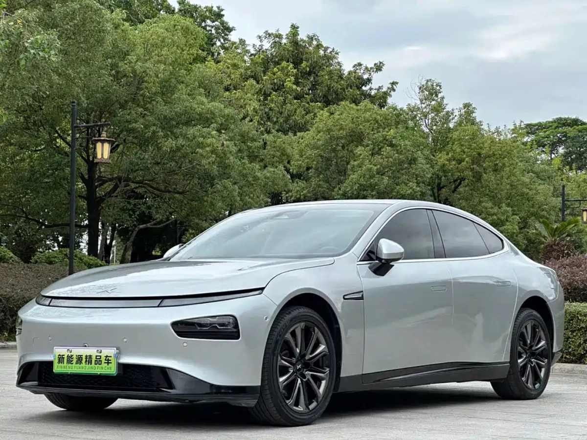 XPENG MOTORS P7  2020