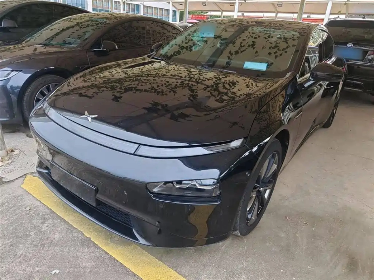 XPENG MOTORS P7  2021