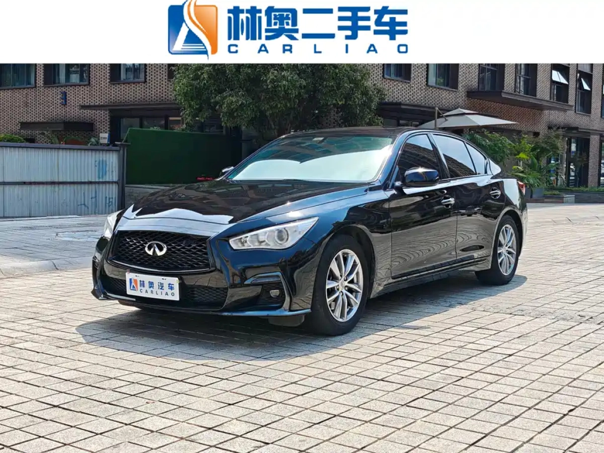 INFINITI Q50L