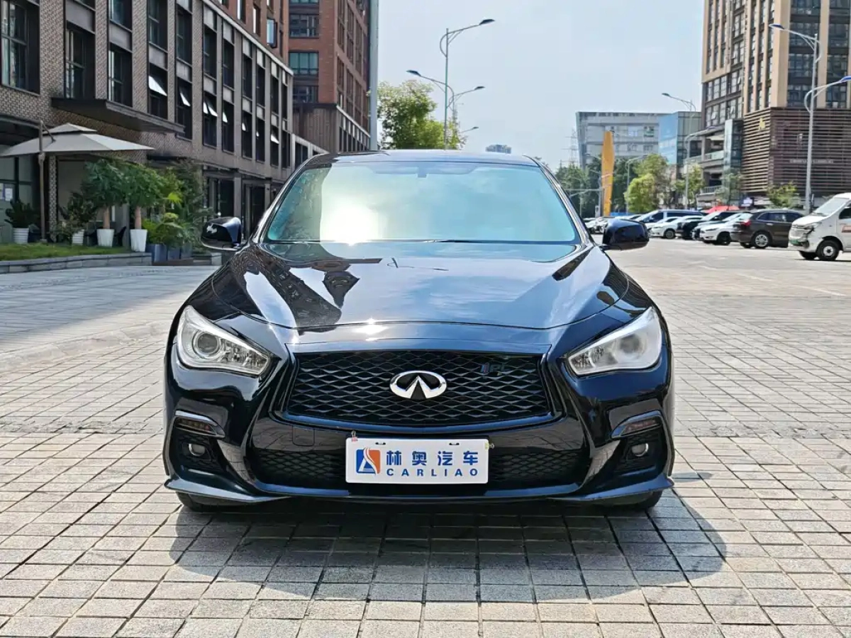 INFINITI Q50L