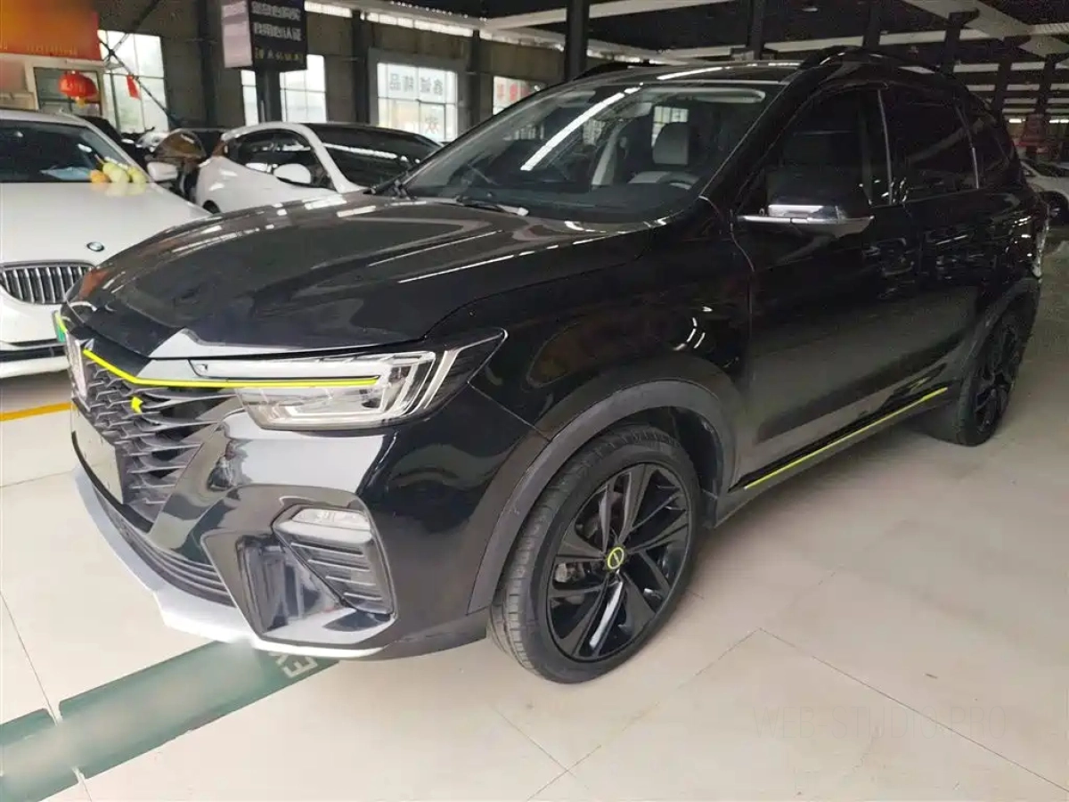 ROEWE RX5 NEW ENERGY