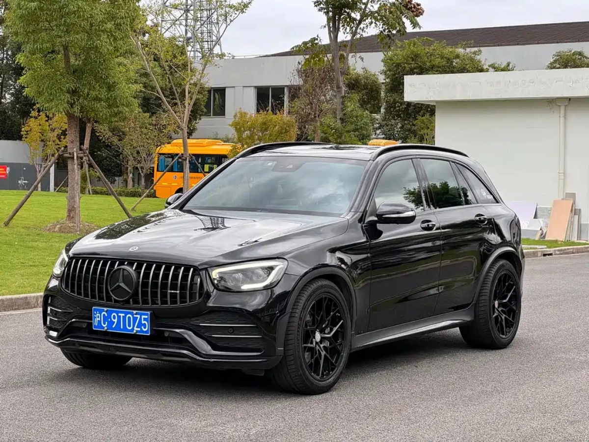MERCEDES BENZ GLC AMG  2020