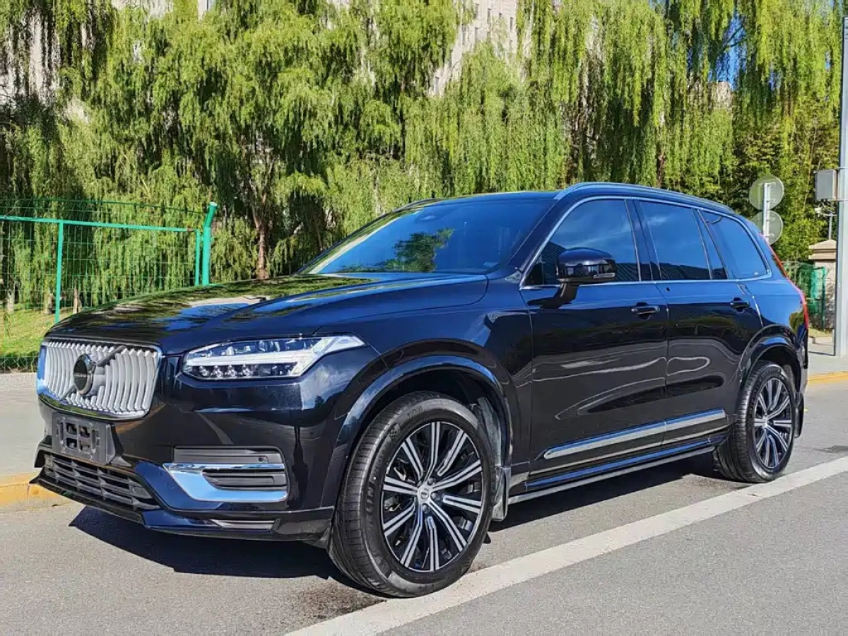 VOLVO XC90  2023