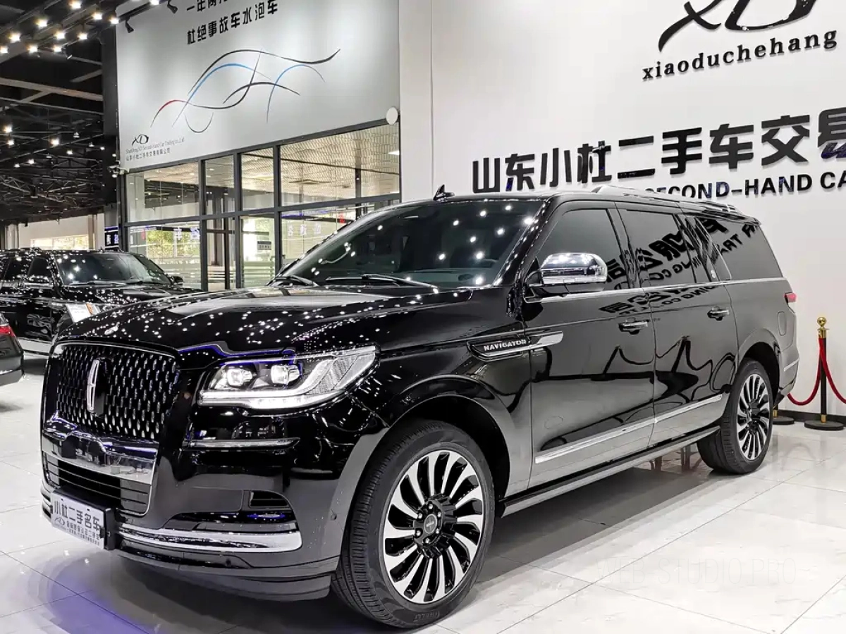 LINCOLN NAVIGATOR