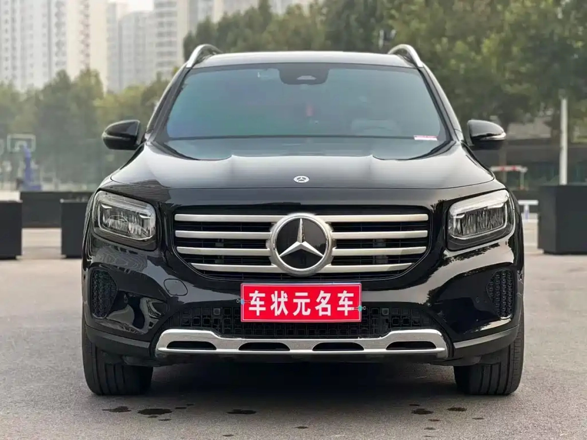 MERCEDES BENZ GLB