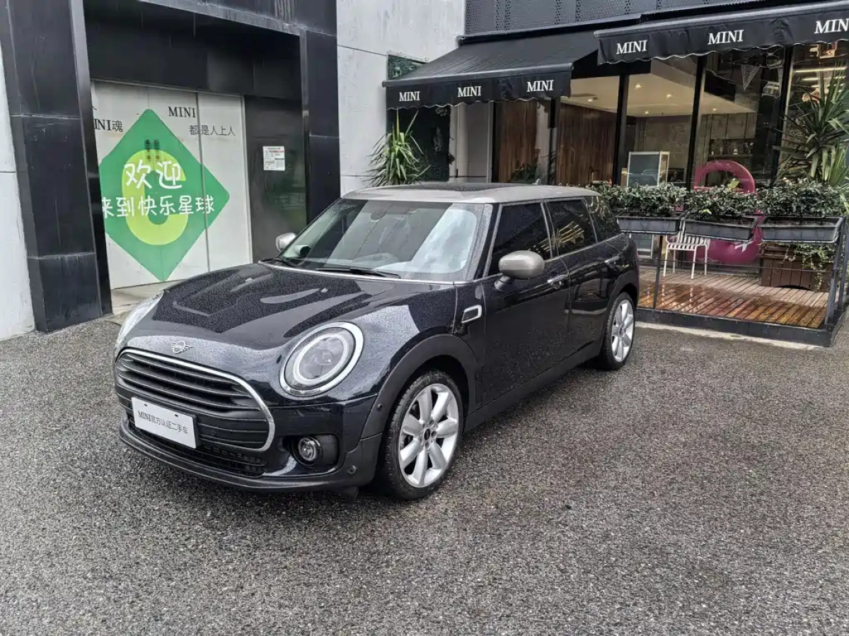 MINI CLUBMAN  2024