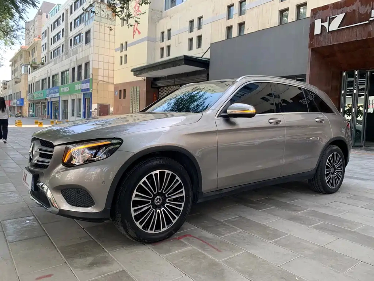 MERCEDES BENZ GLC  2019
