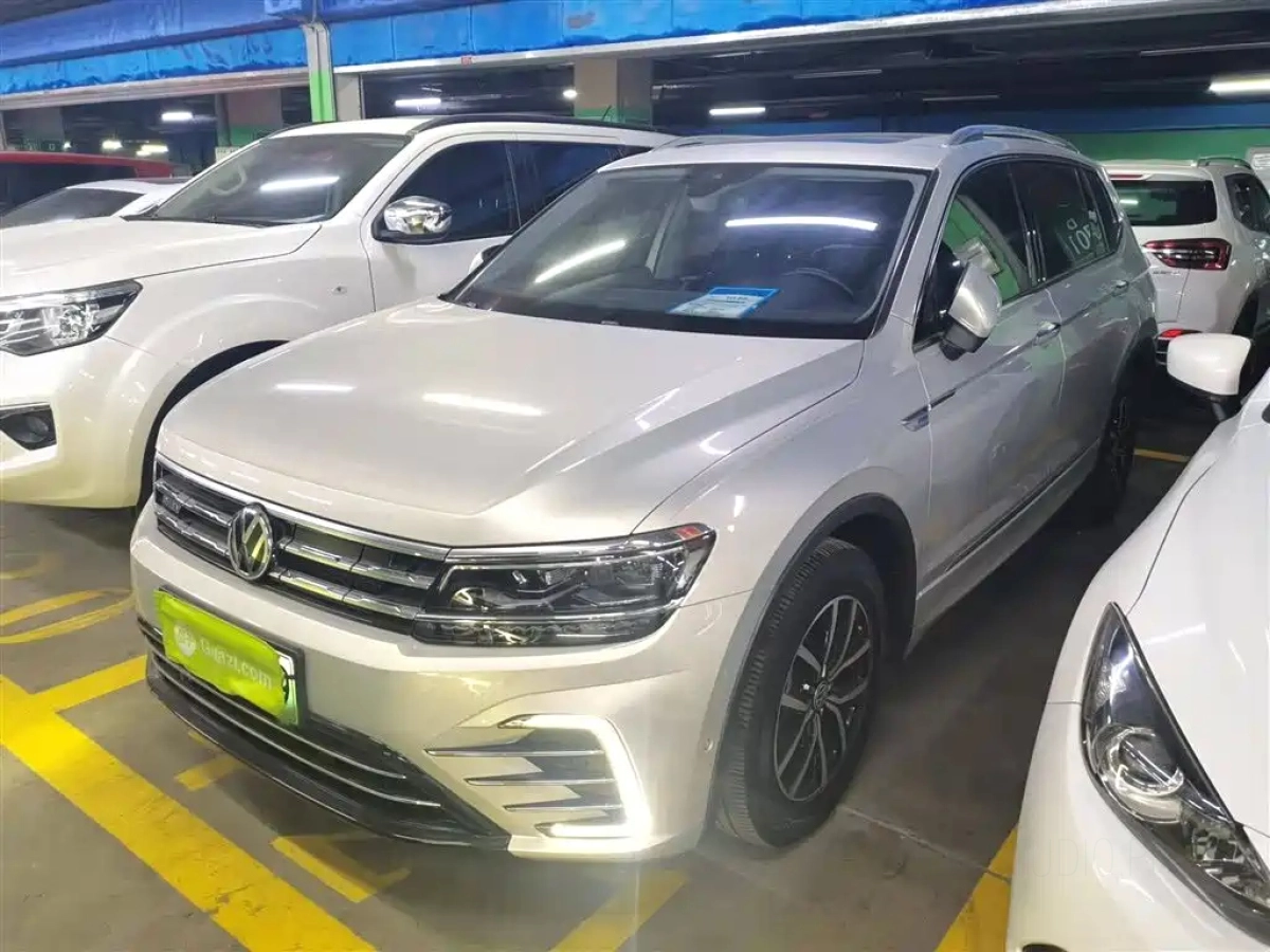 VOLKSWAGEN TIGUAN L NEW ENERGY  2020